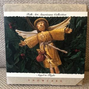 Hallmark Keepsake showcase Angel in flight